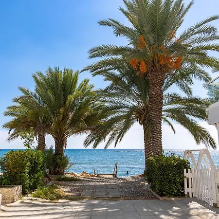 Beachhouse Апартаменты *