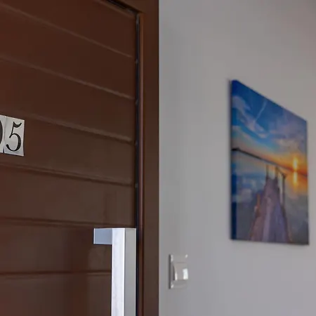 Апартаменты Beachhouse Ларнака