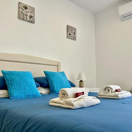 Beachhouse Апартаменты *