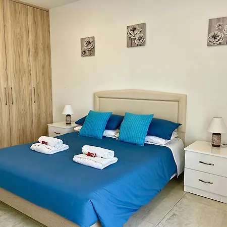 Beachhouse Larnaca