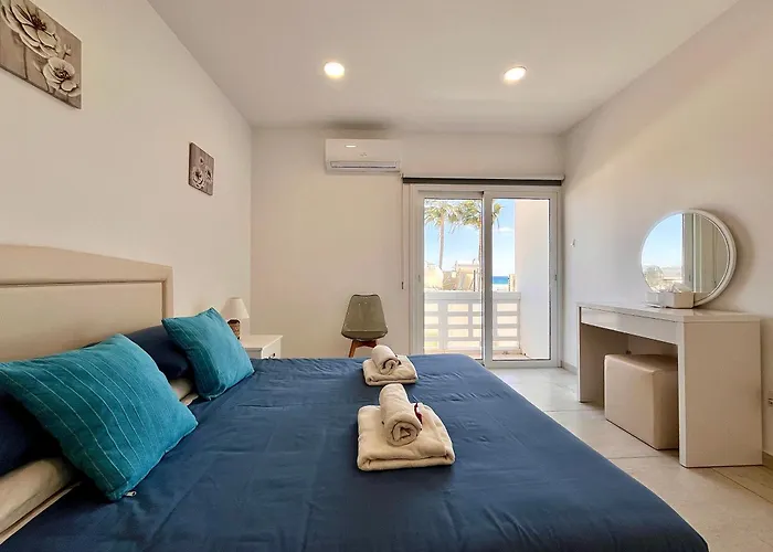 Beachhouse Appartement Larnaca